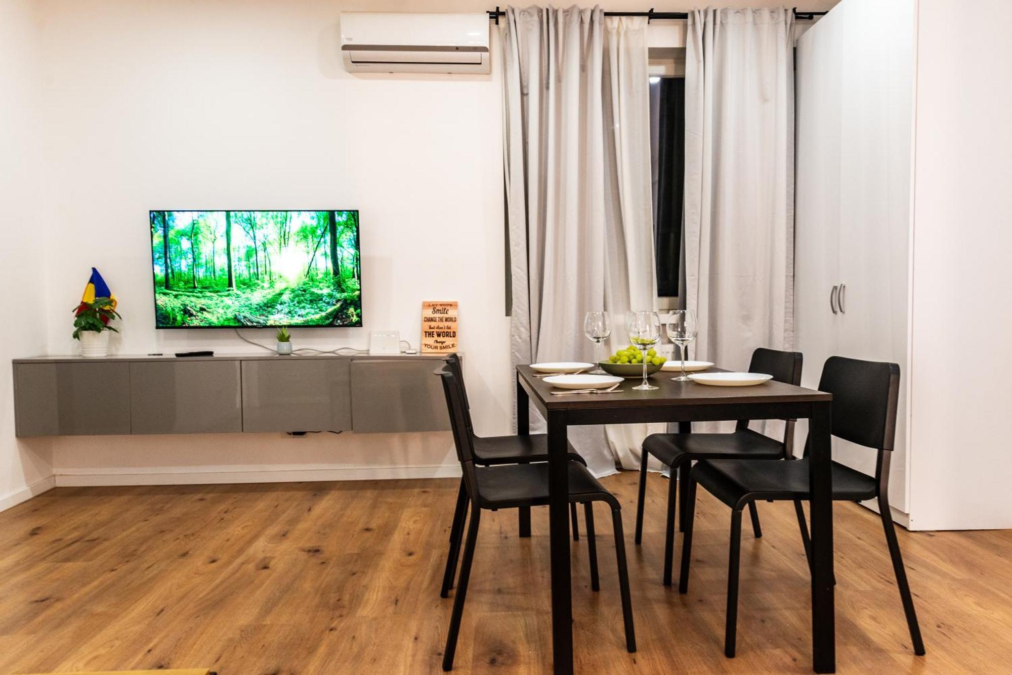 Ultracentral Spacious Apartment 4Br Bukarest Exterior foto