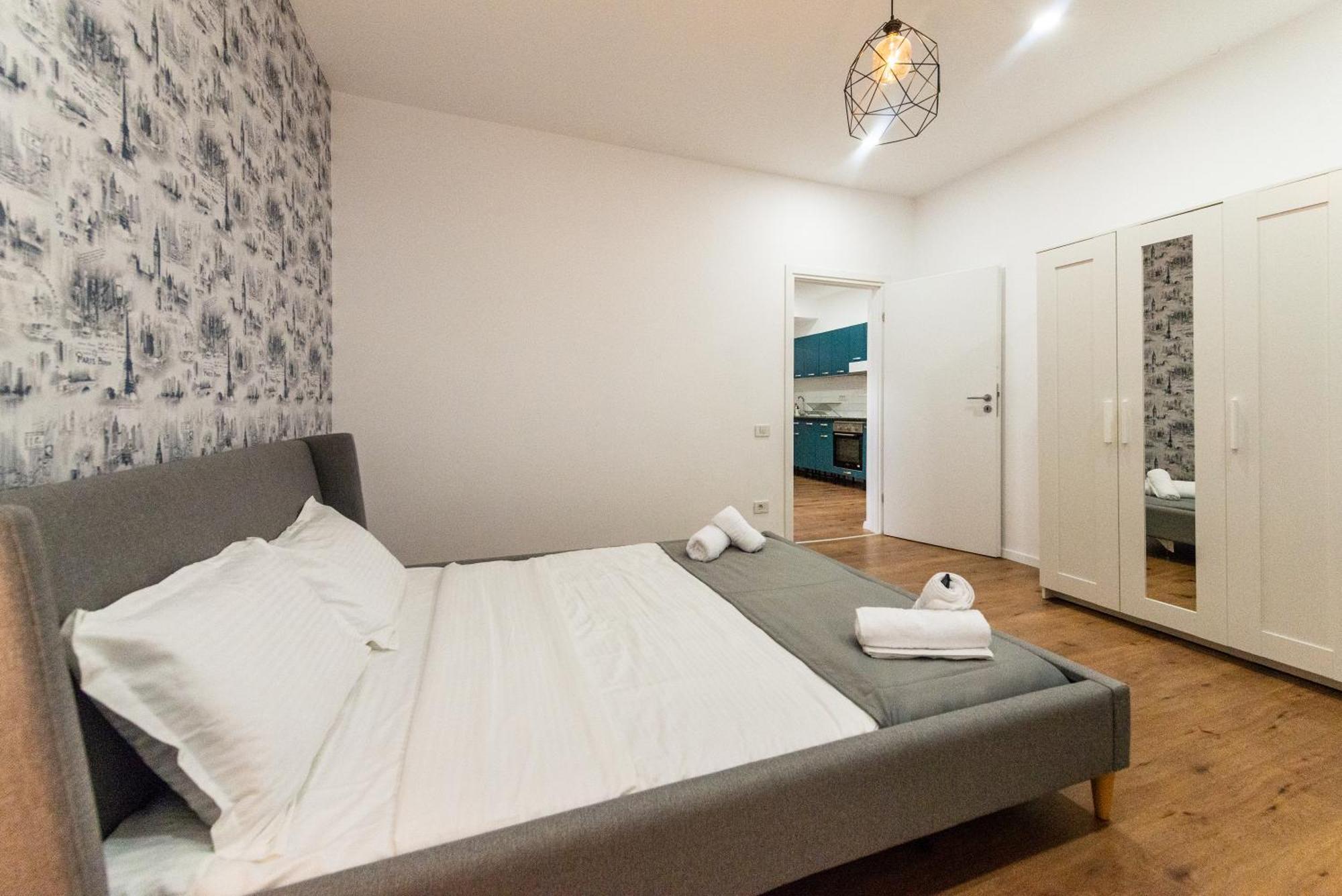 Ultracentral Spacious Apartment 4Br Bukarest Exterior foto